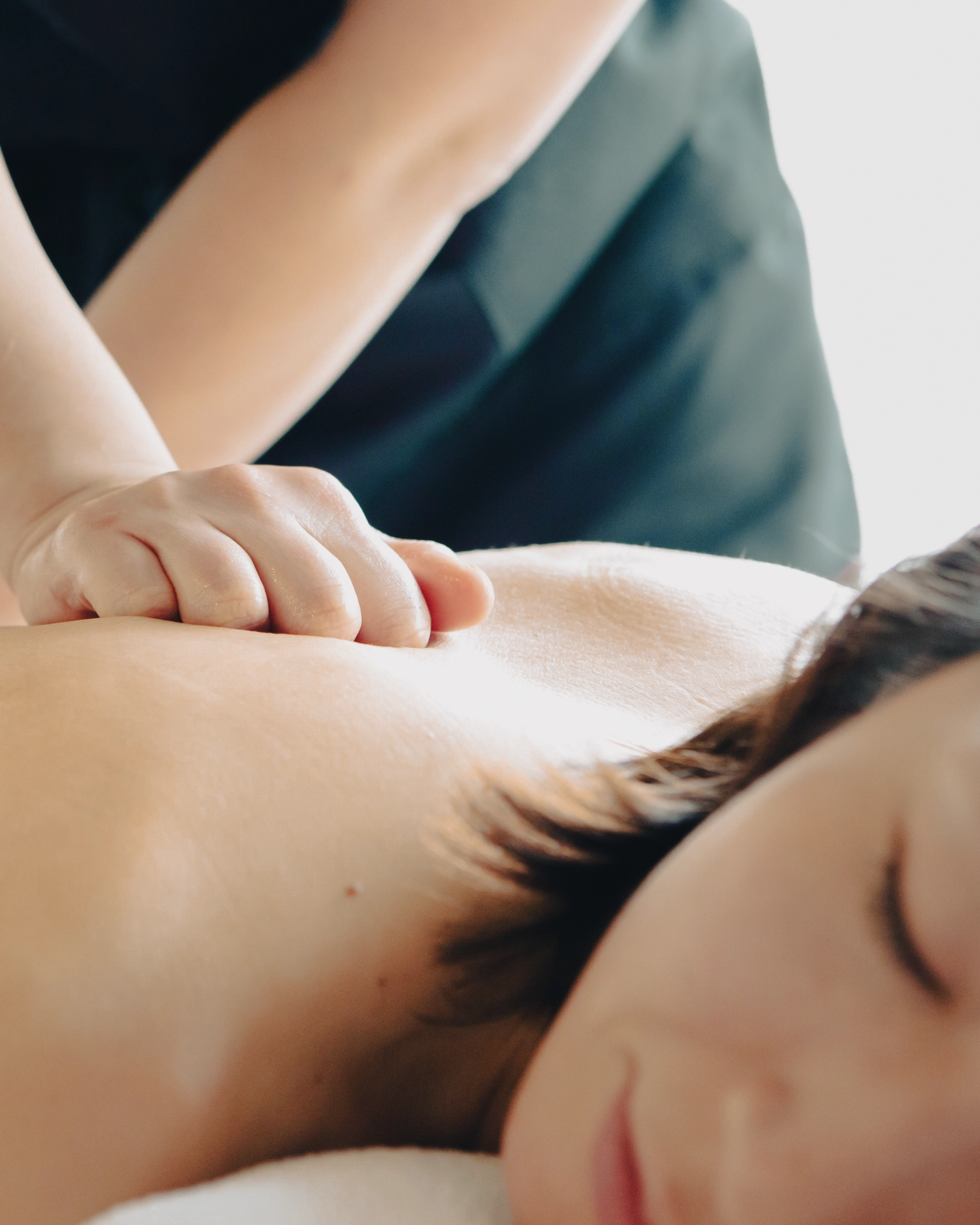 Deep tissue massage with firm pressure at Oriest Kyoto